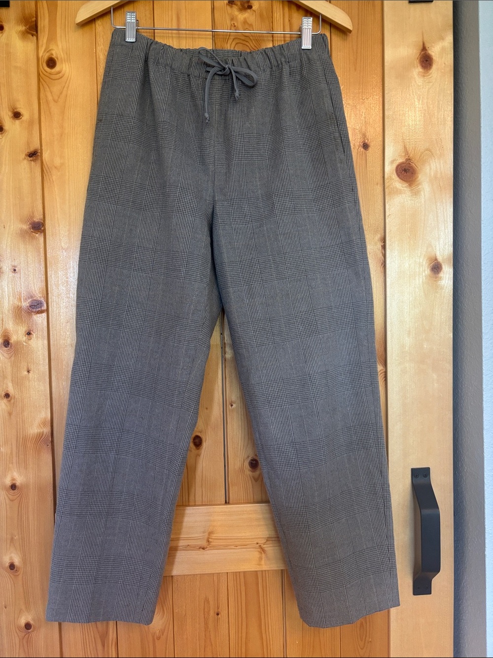 Aritzia Gray Plaid Drawstring Wide-Leg Pants